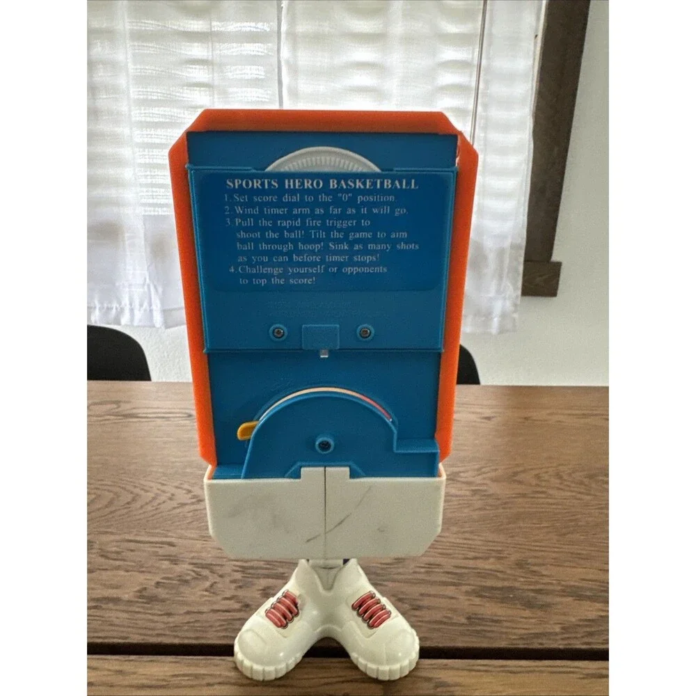 Vintage 1994 Sports Hero Sky Slam Basketball Game Works Toy NBA